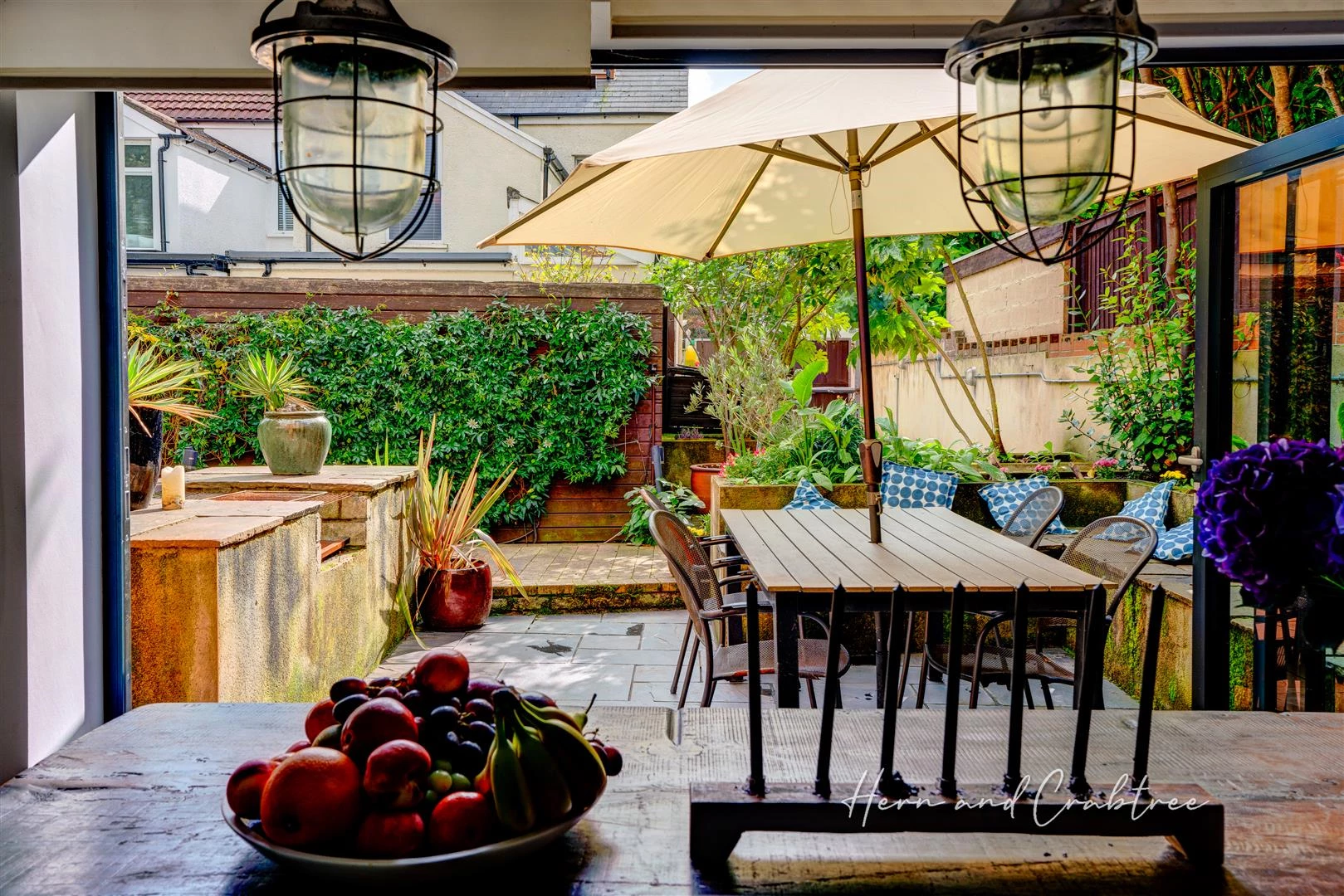 Wyndham Road, Pontcanna, HernCrabtree (9).jpg