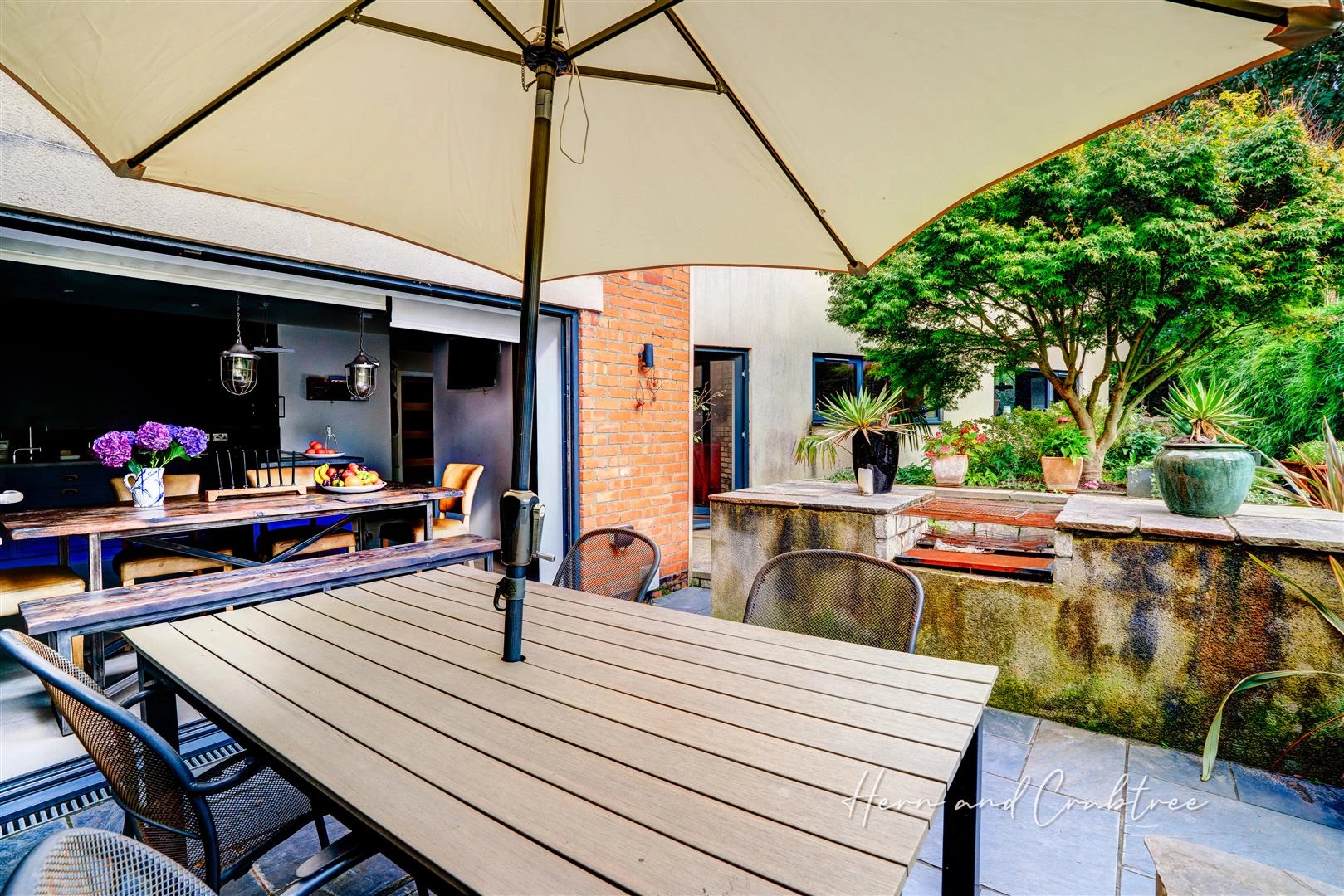 Wyndham Road, Pontcanna, HernCrabtree (11).jpg