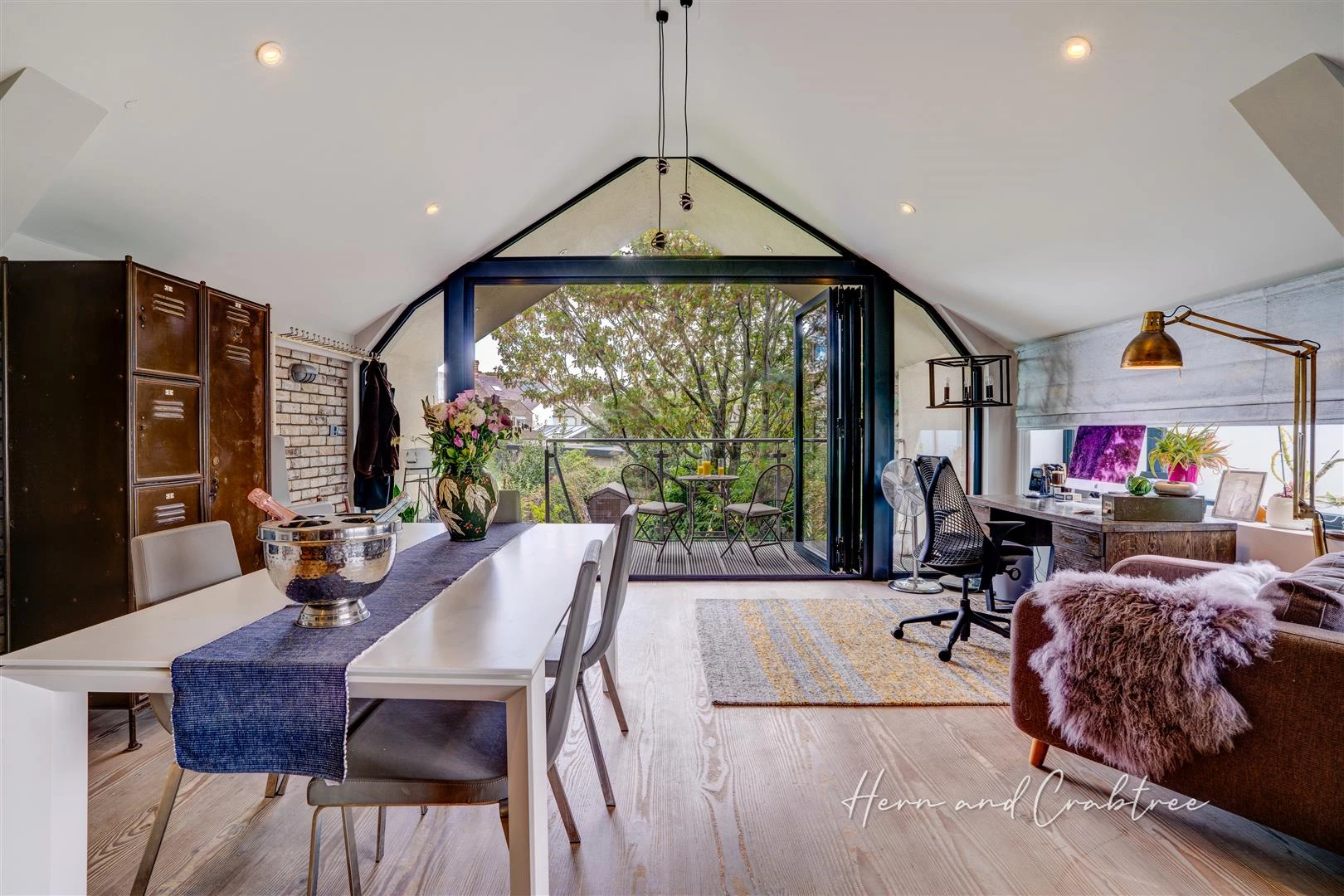 Wyndham Road, Pontcanna, HernCrabtree (37).jpg