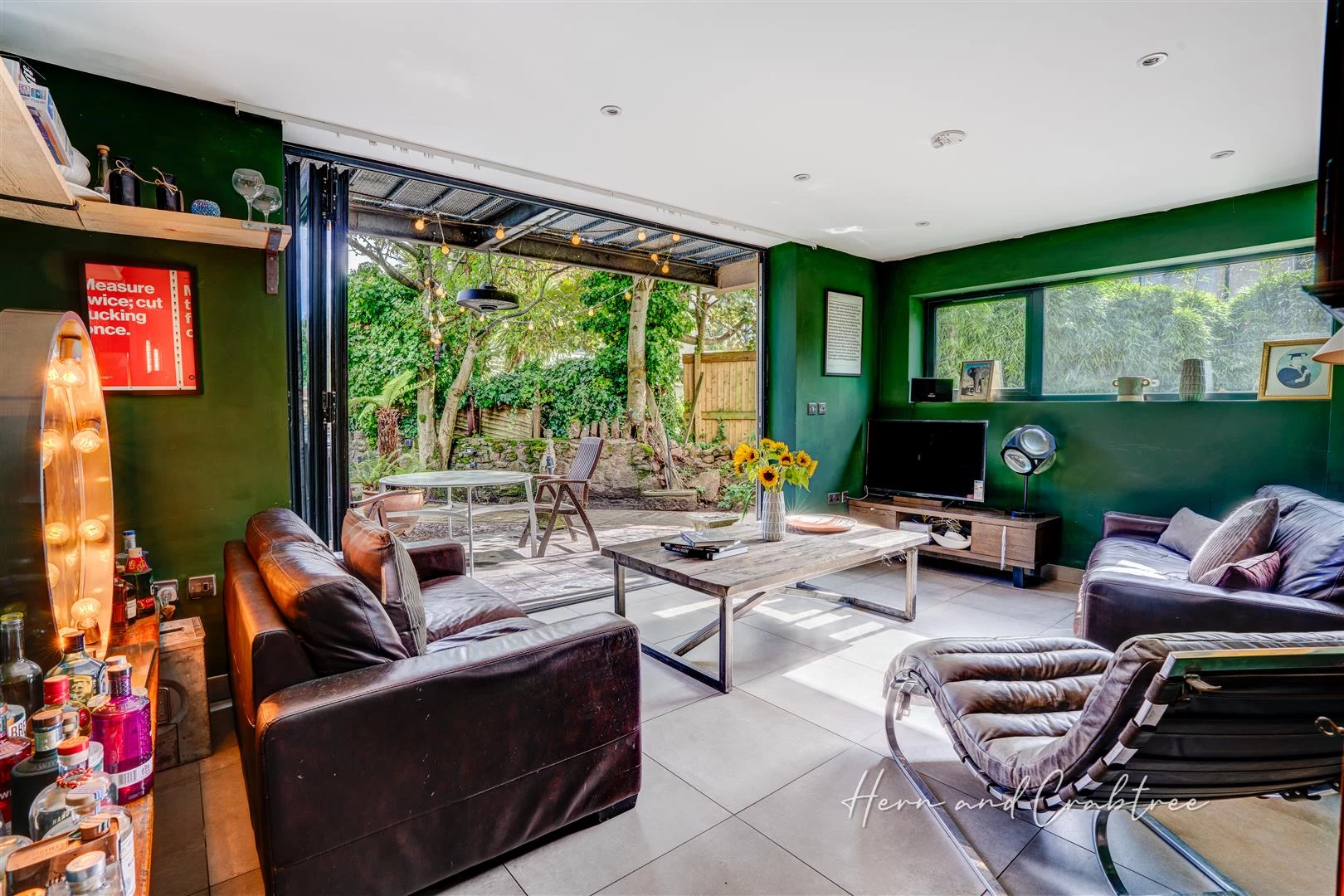 Wyndham Road, Pontcanna, HernCrabtree (29).jpg