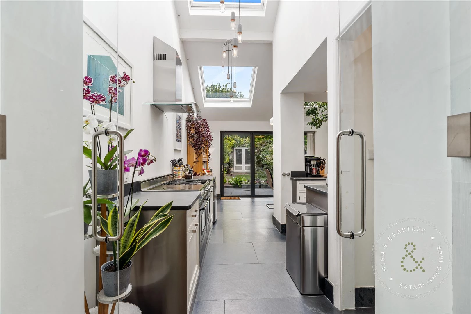 Glamorgan St, Hern Crabtree (39).jpg