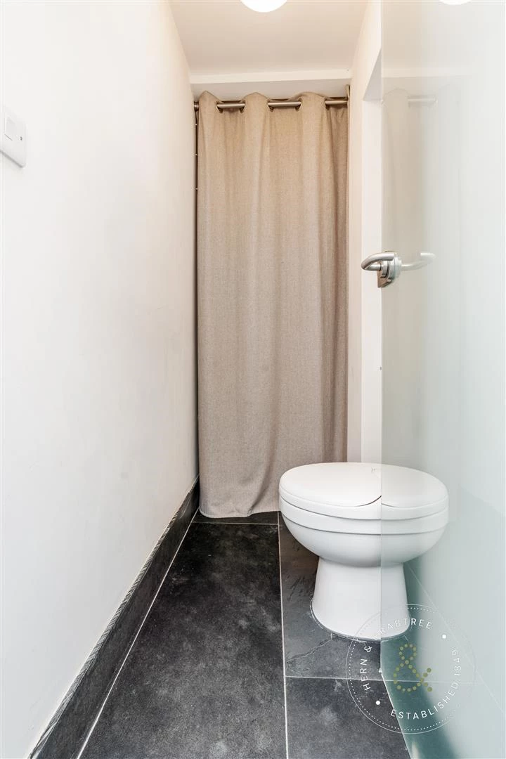 Glamorgan St, Hern Crabtree (41).jpg