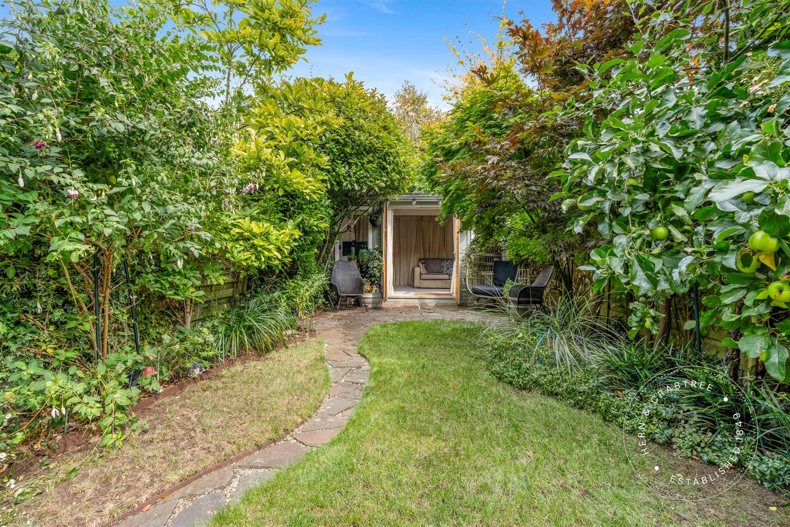 Glamorgan St, Hern Crabtree (78).jpg