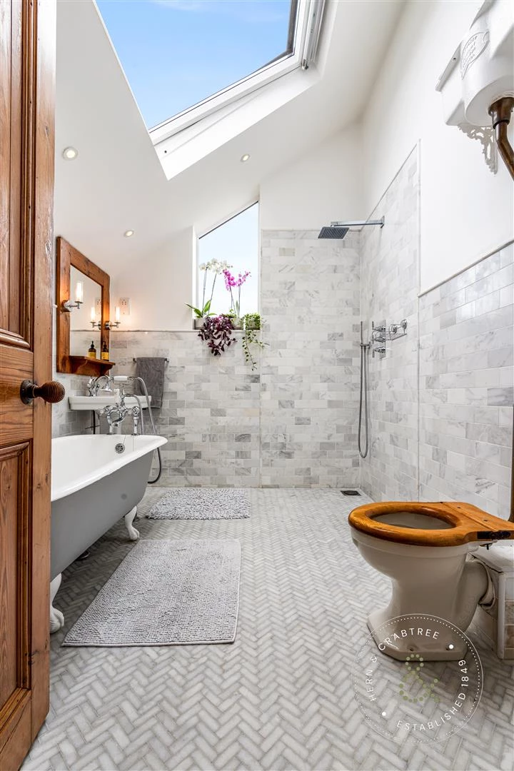 Glamorgan St, Hern Crabtree (18).jpg