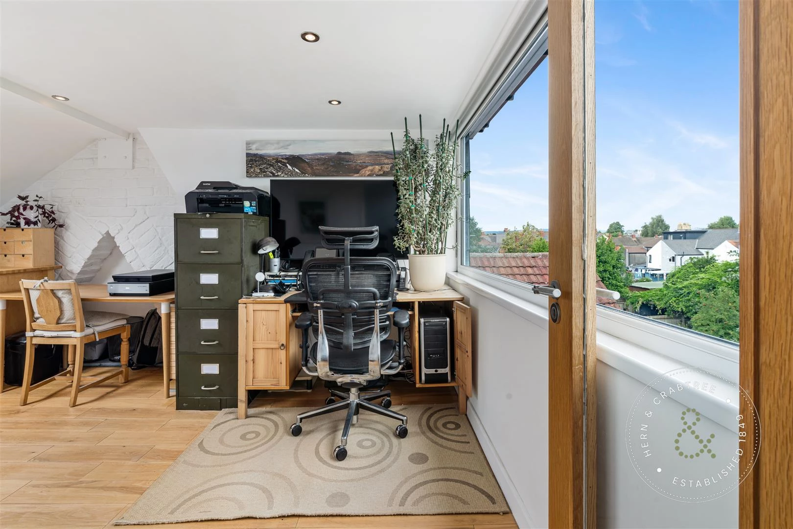 Glamorgan St, Hern Crabtree (1).jpg