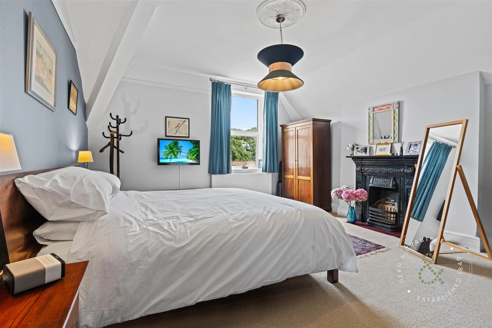 Cathedral Rd, Pontcanna, HernCrabtree (60).jpg