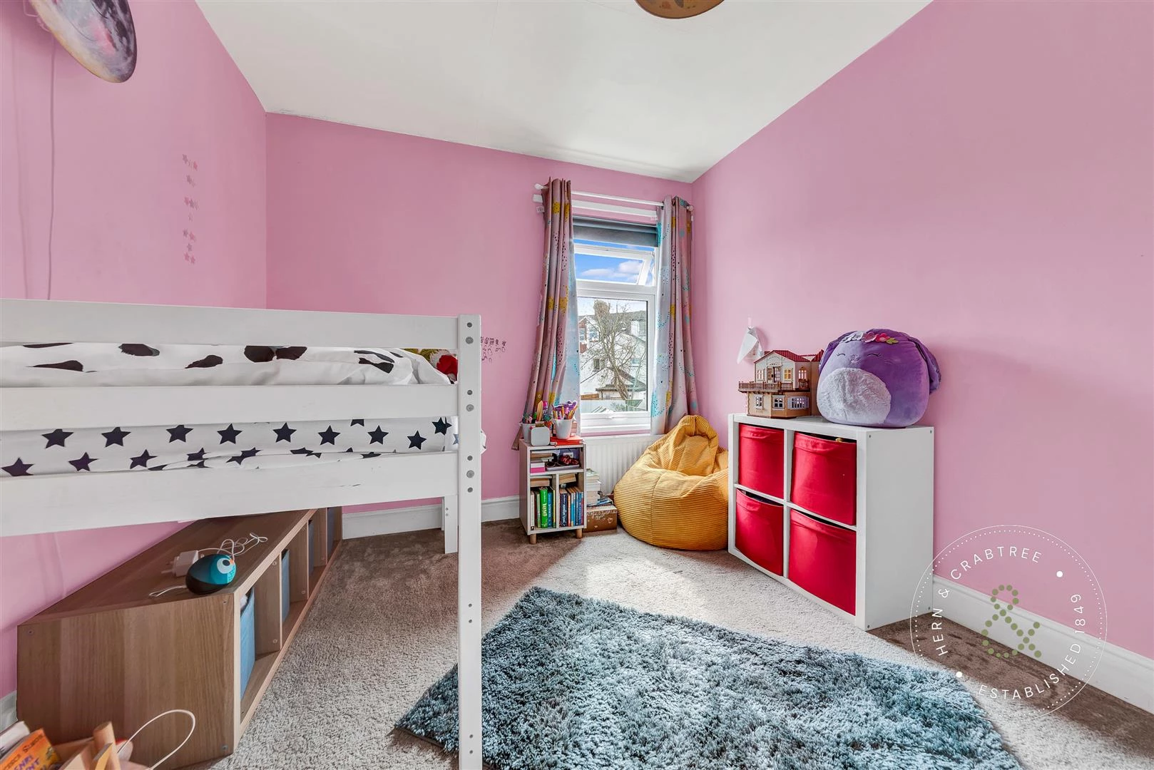 Romilly-Crescent-06.jpg