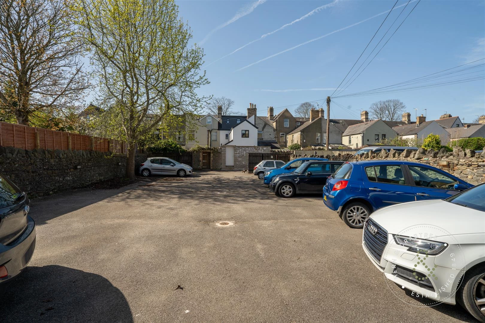 Cathedral Road, Hern Crabtree (14).jpg