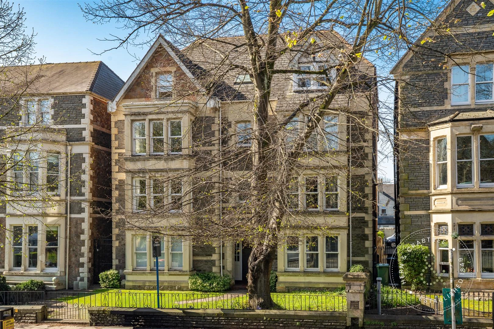 Cathedral Road, Hern Crabtree (2).jpg