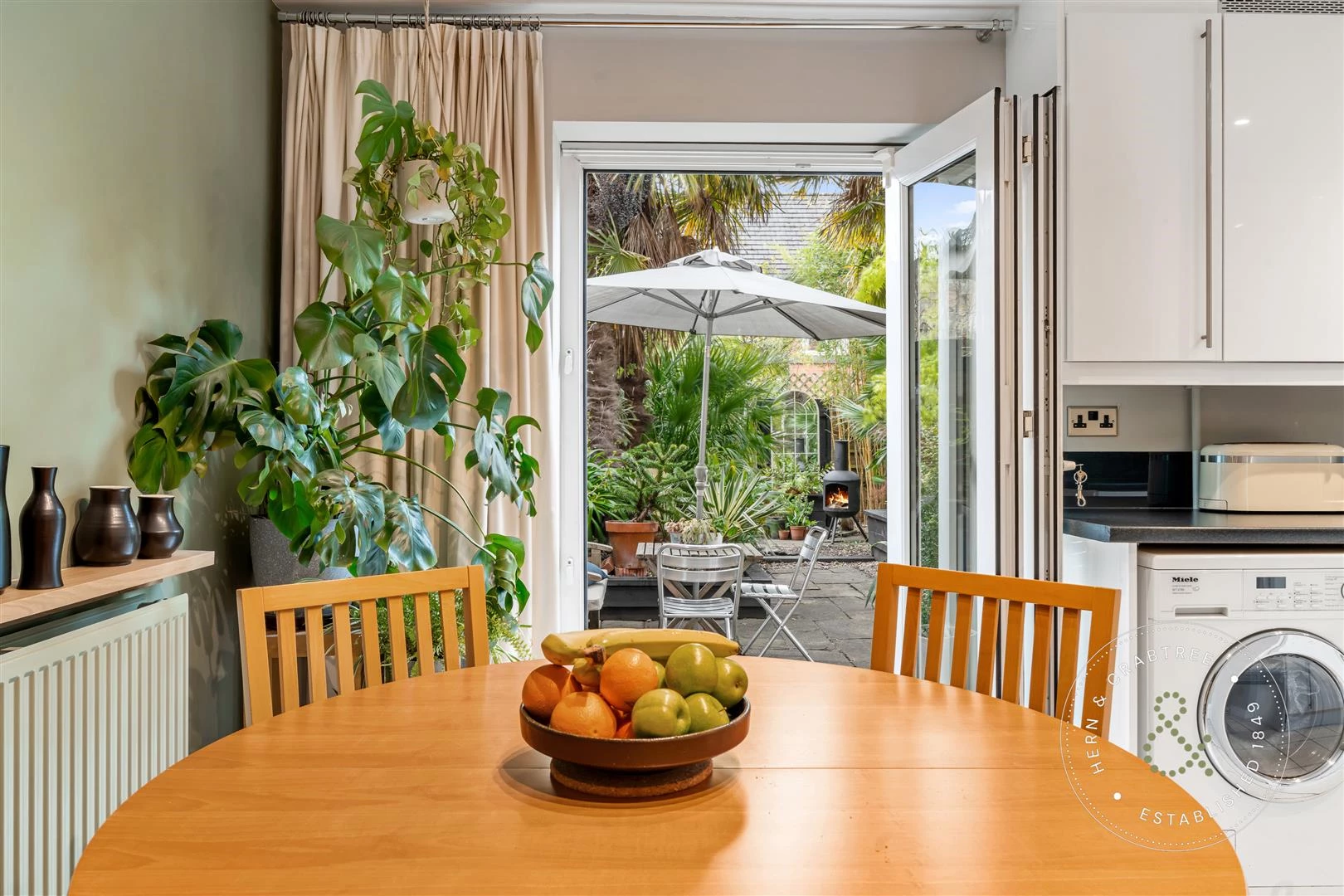 Barquentine Place, HernCrabtree (14).jpg