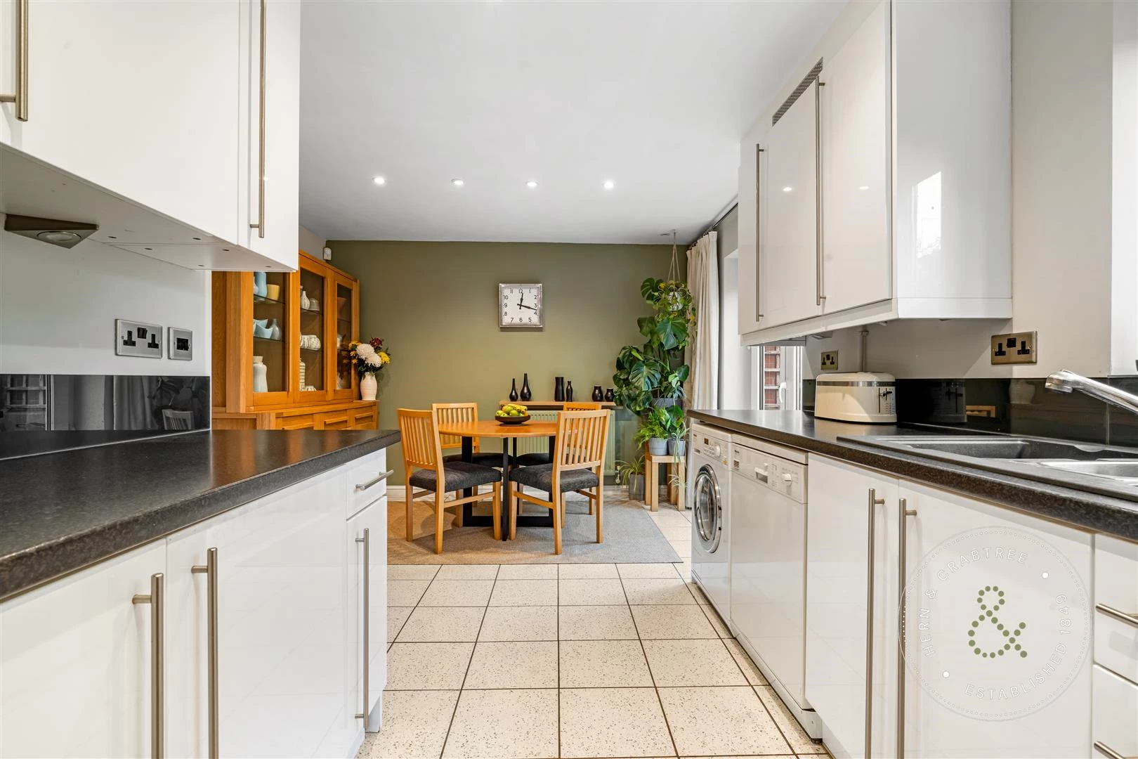 Barquentine Place, HernCrabtree (20).jpg