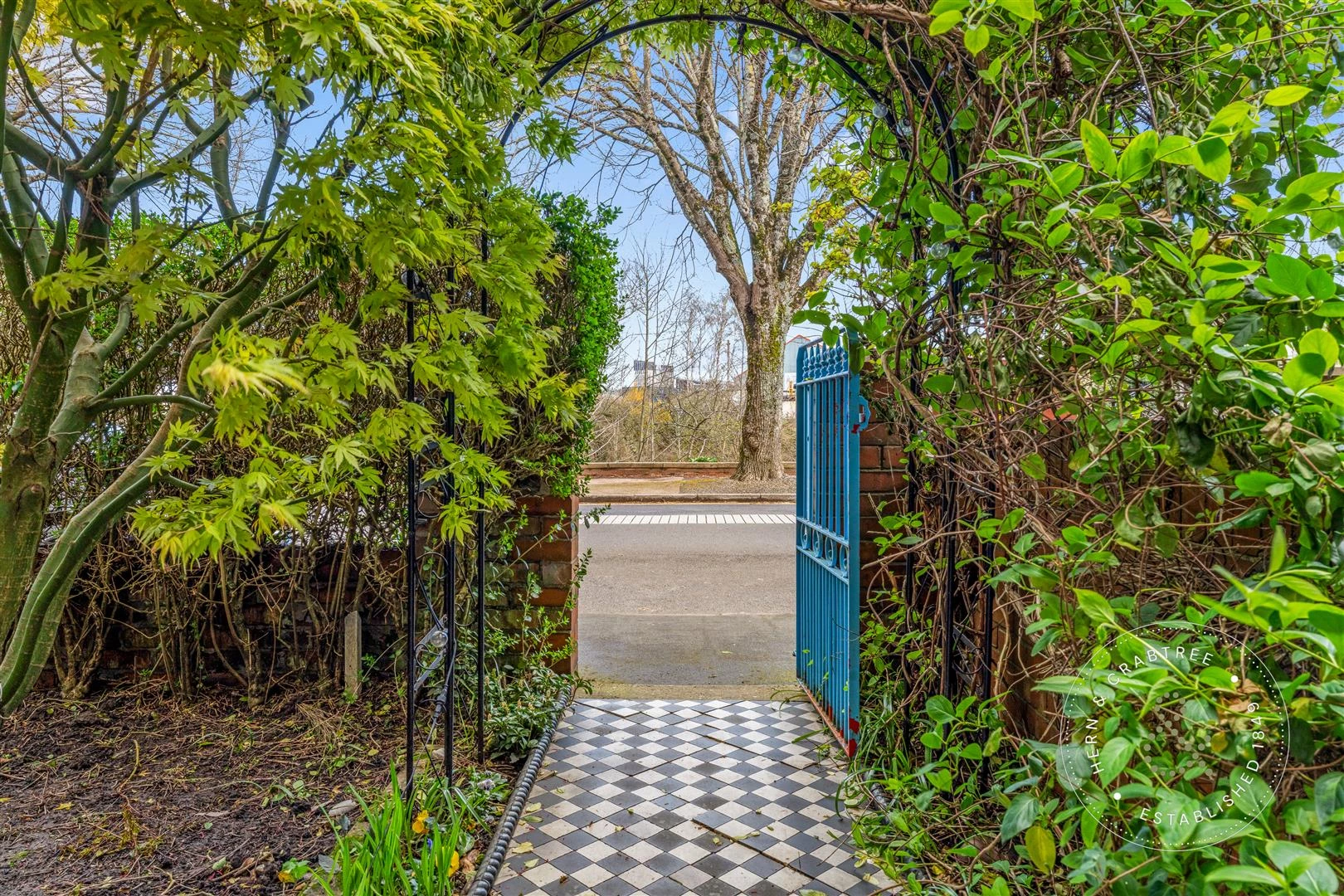 Hern and Crabtree-10.jpg