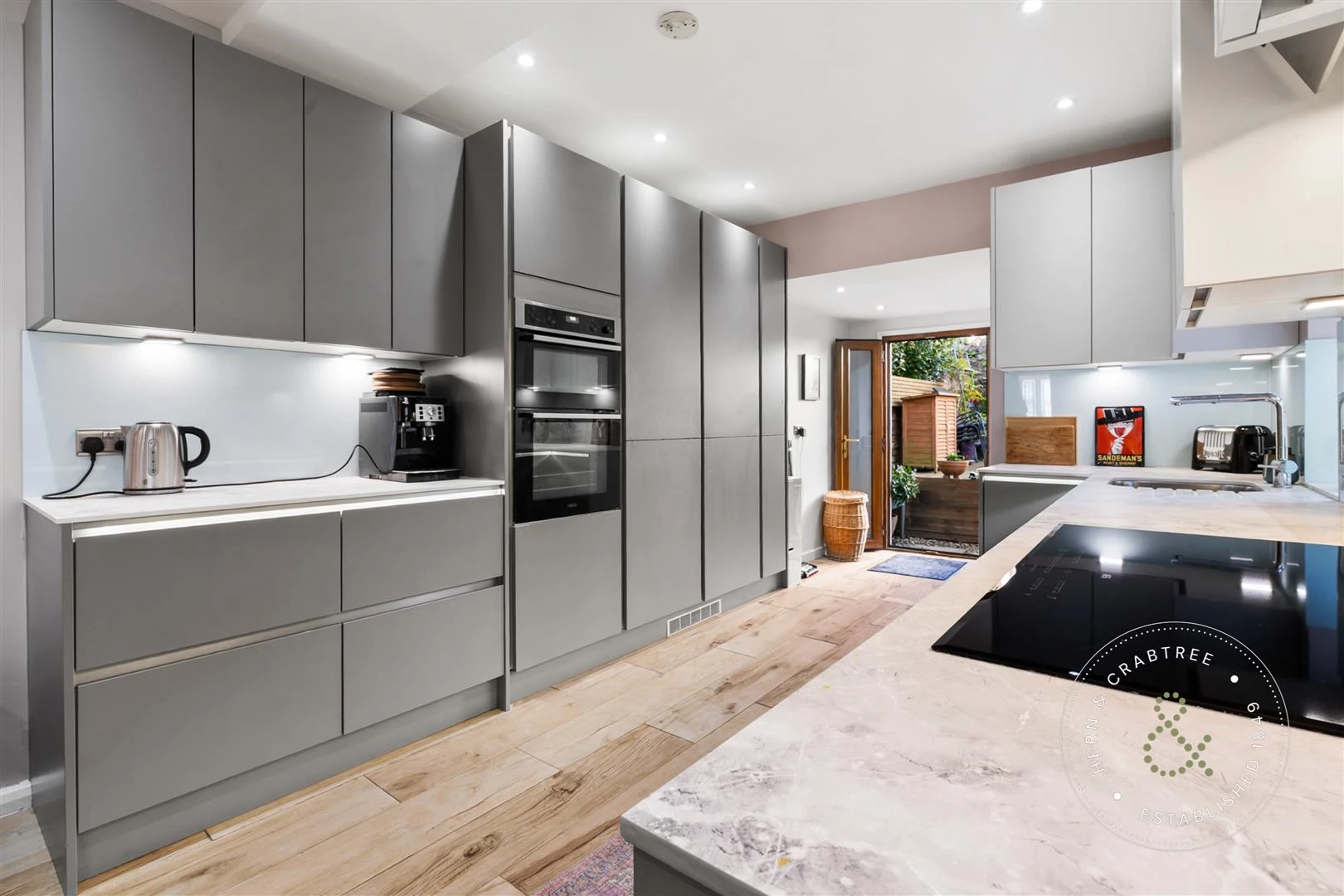 Theobald Road, Canton, Cardiff (15).jpg