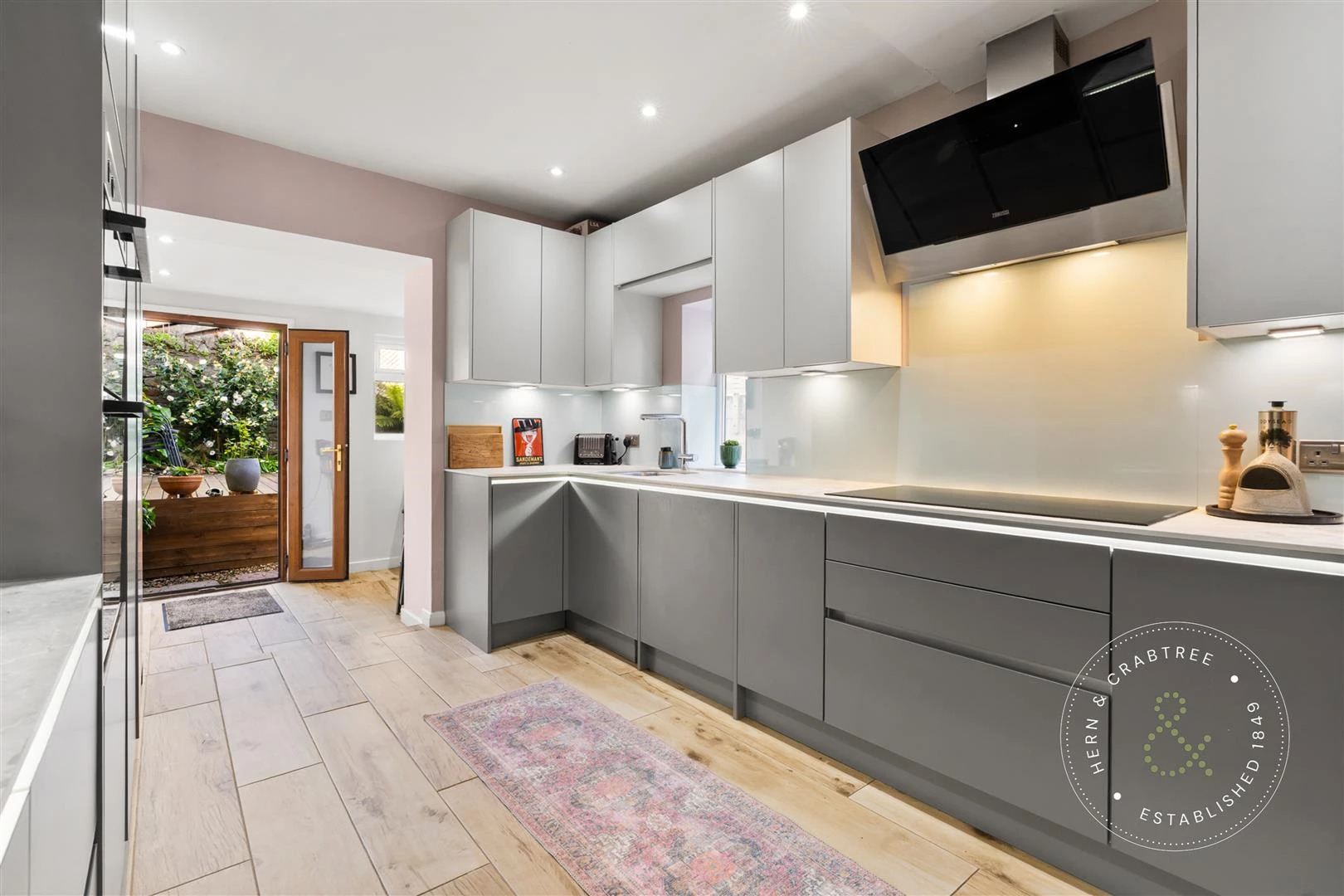 Theobald Road, Canton, Cardiff (16).jpg