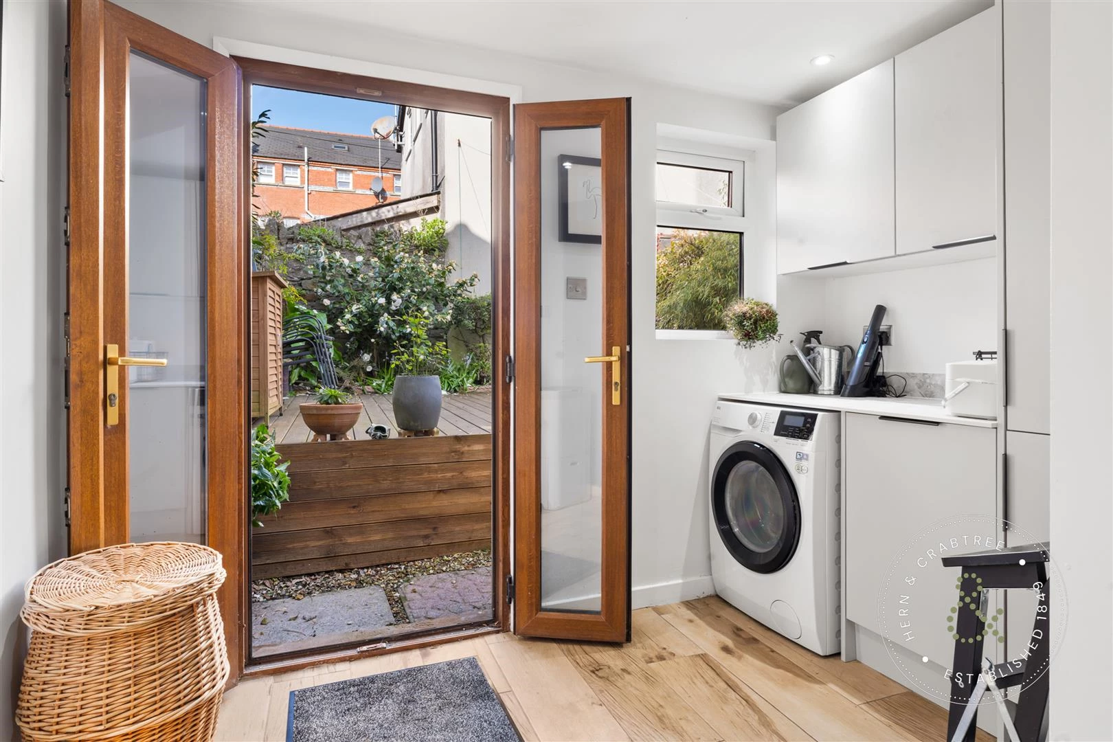 Theobald Road, Canton, Cardiff (20).jpg