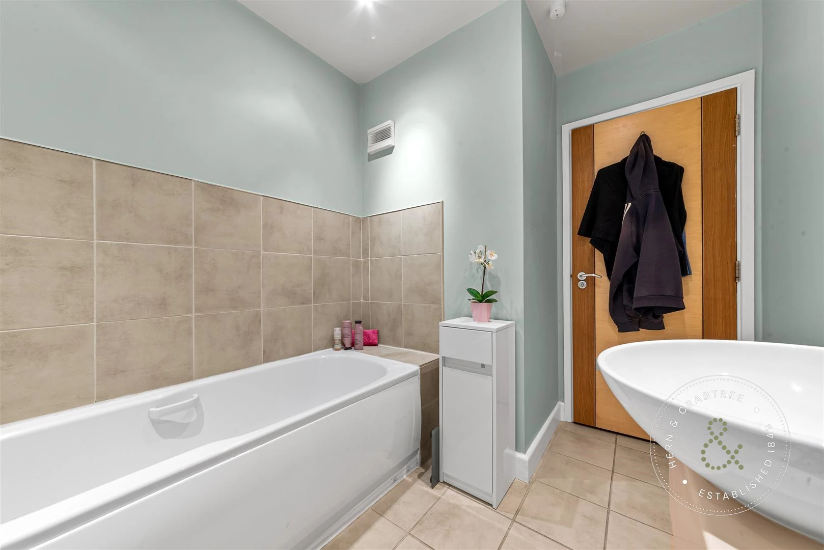 Henke-Court-07.jpg