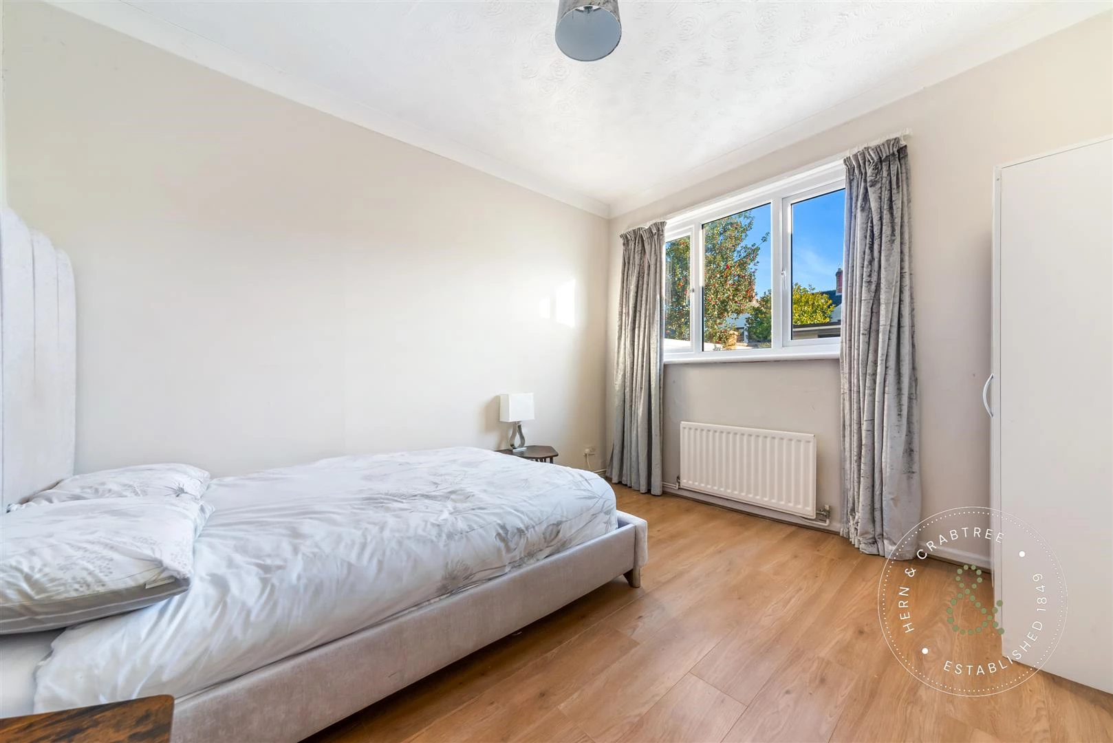 Dogo-Street-Ground-Floor-Flat-13.jpg