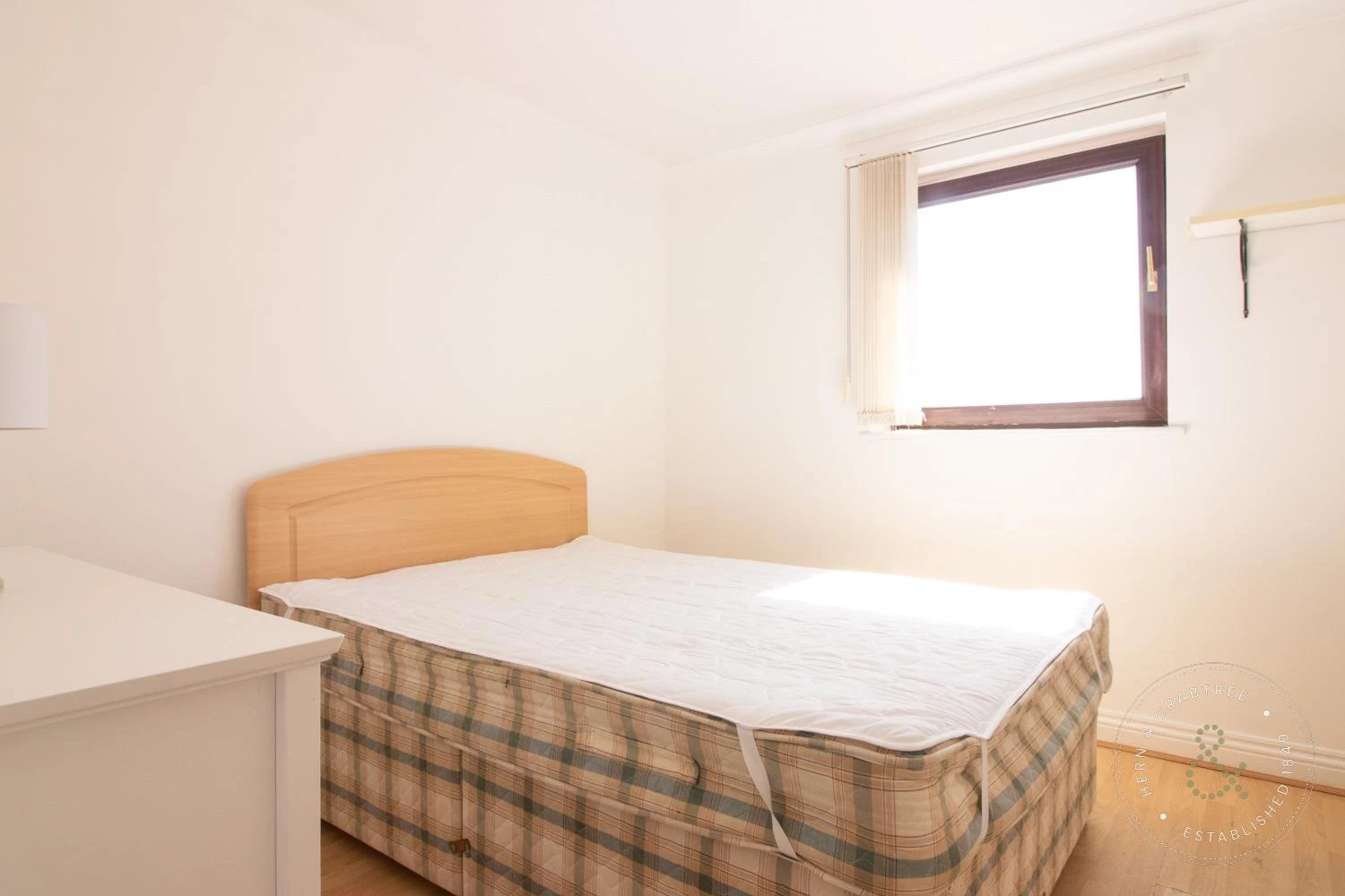 12 Blake Court-01.jpg