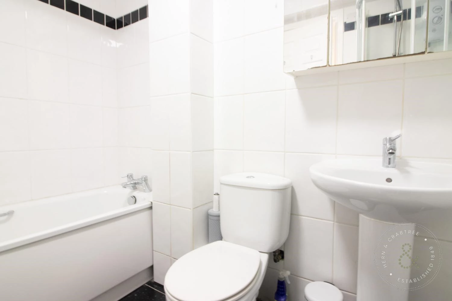 12 Blake Court-02.jpg