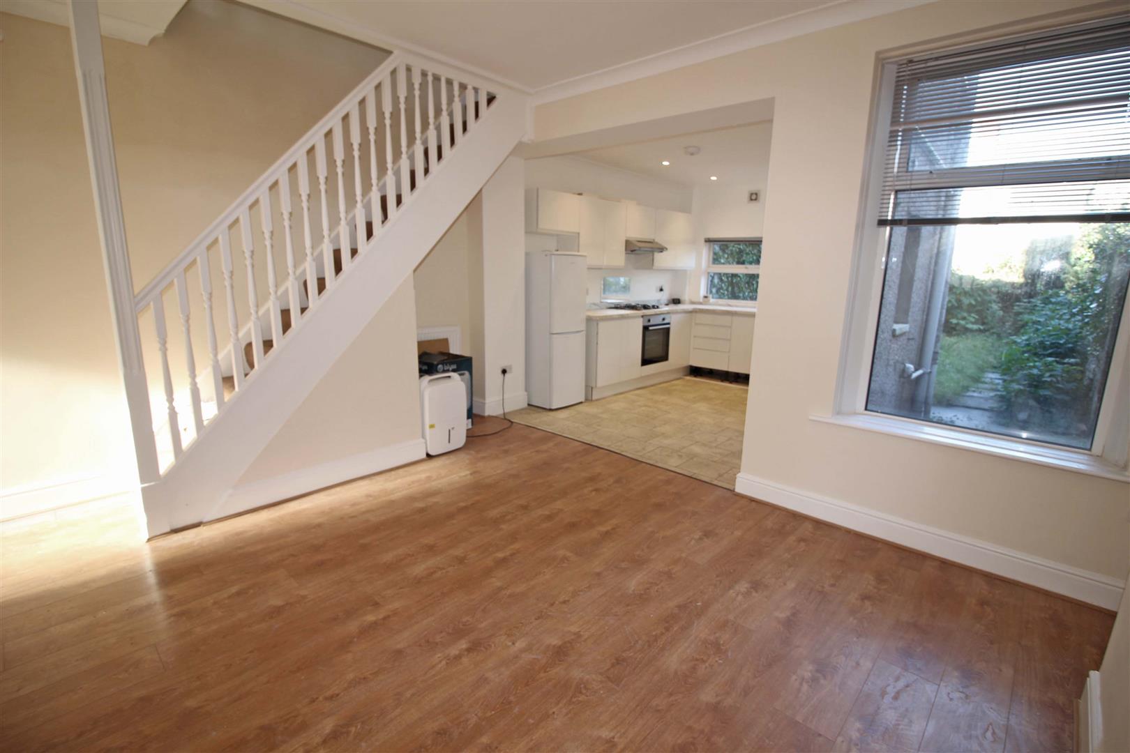 Property To Rent Forrest Road, Cardiff, CF5 2 Bedroom House Mid