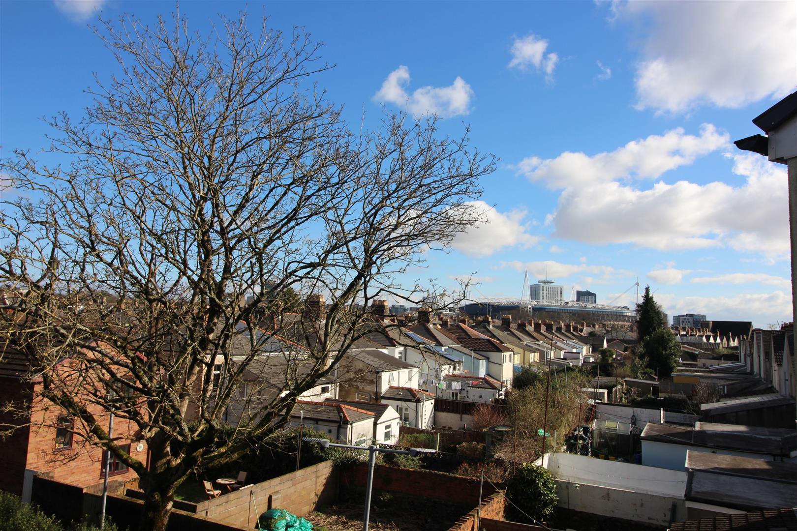 Property To Rent Edinburgh Court, Cardiff, CF11 2 Bedroom Apartment