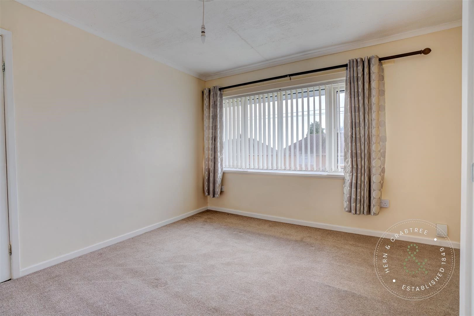 Firs avenue, herncrabtree (19).jpg