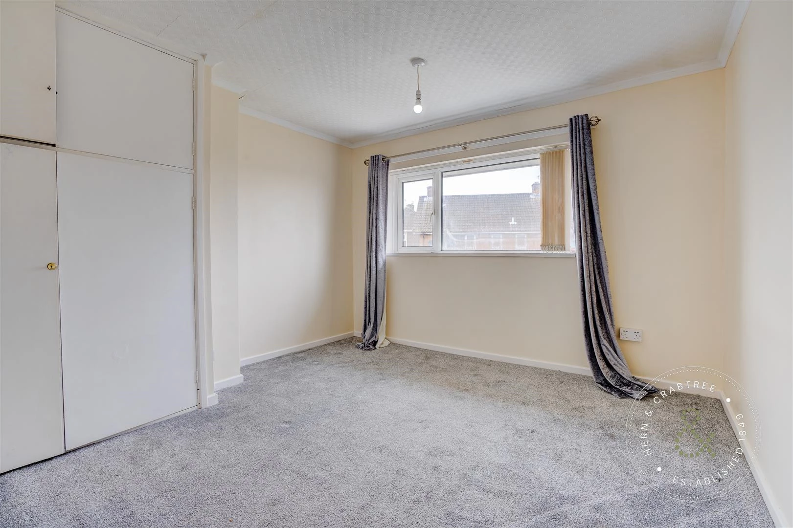 Firs avenue, herncrabtree (20).jpg