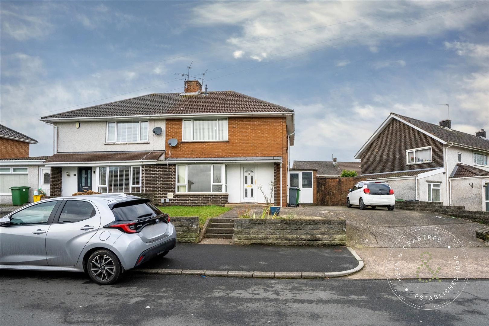 Firs avenue, herncrabtree (2).jpg