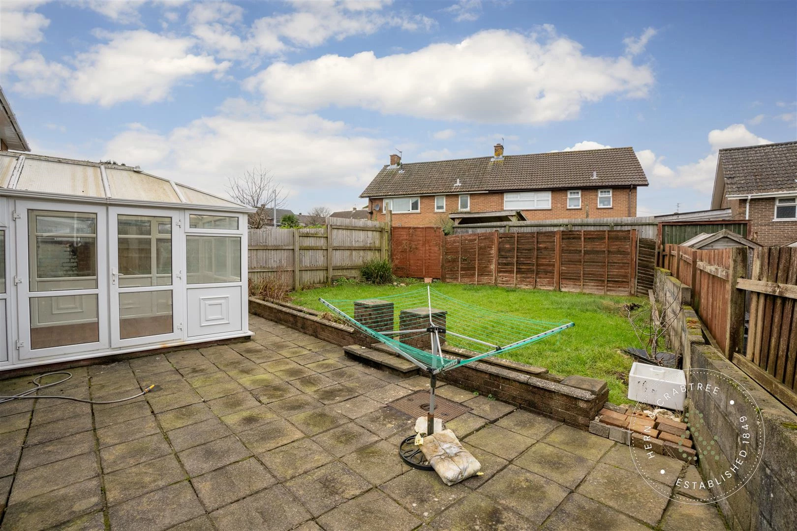 Firs avenue, herncrabtree (10).jpg