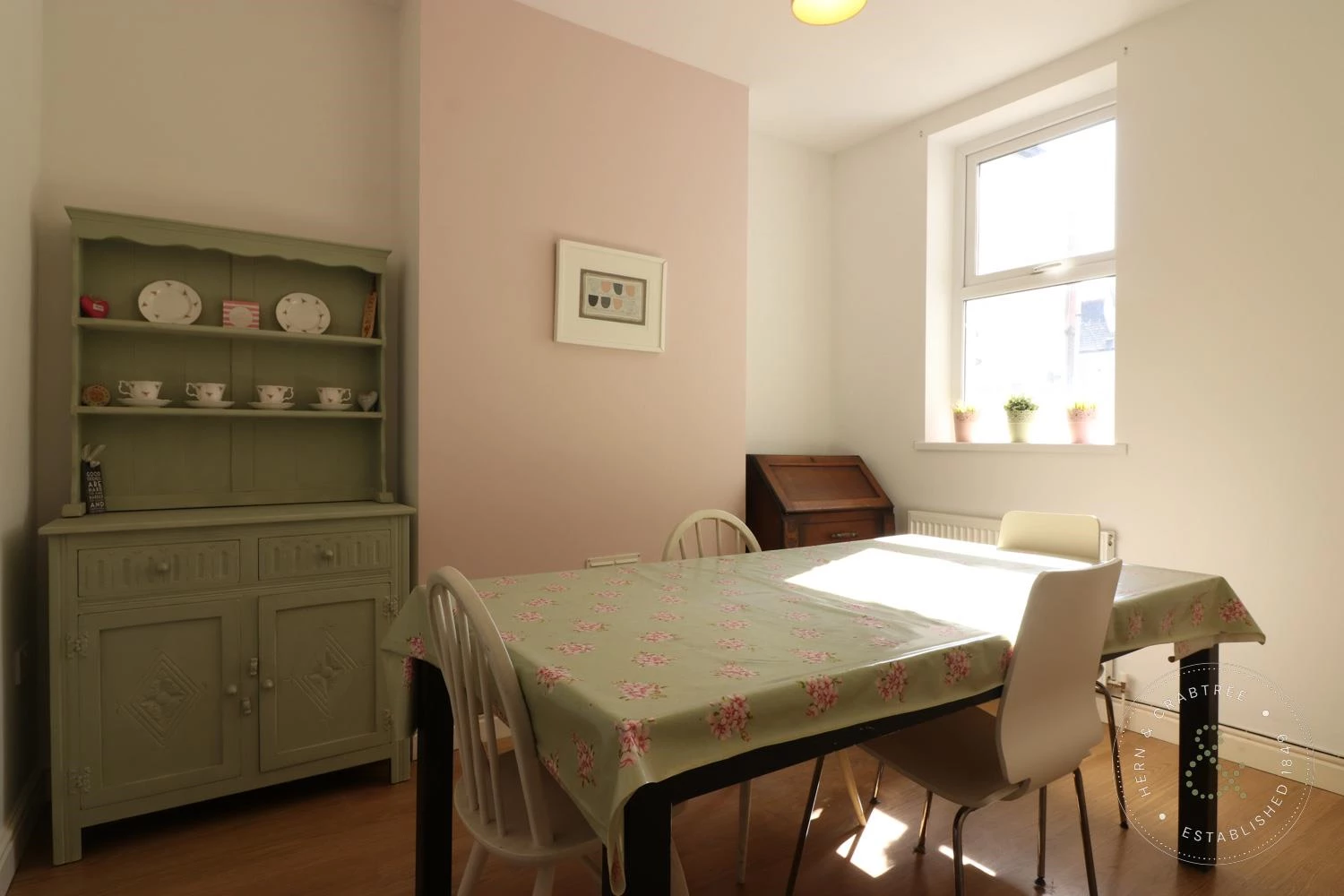 Surrey Street-17.jpg