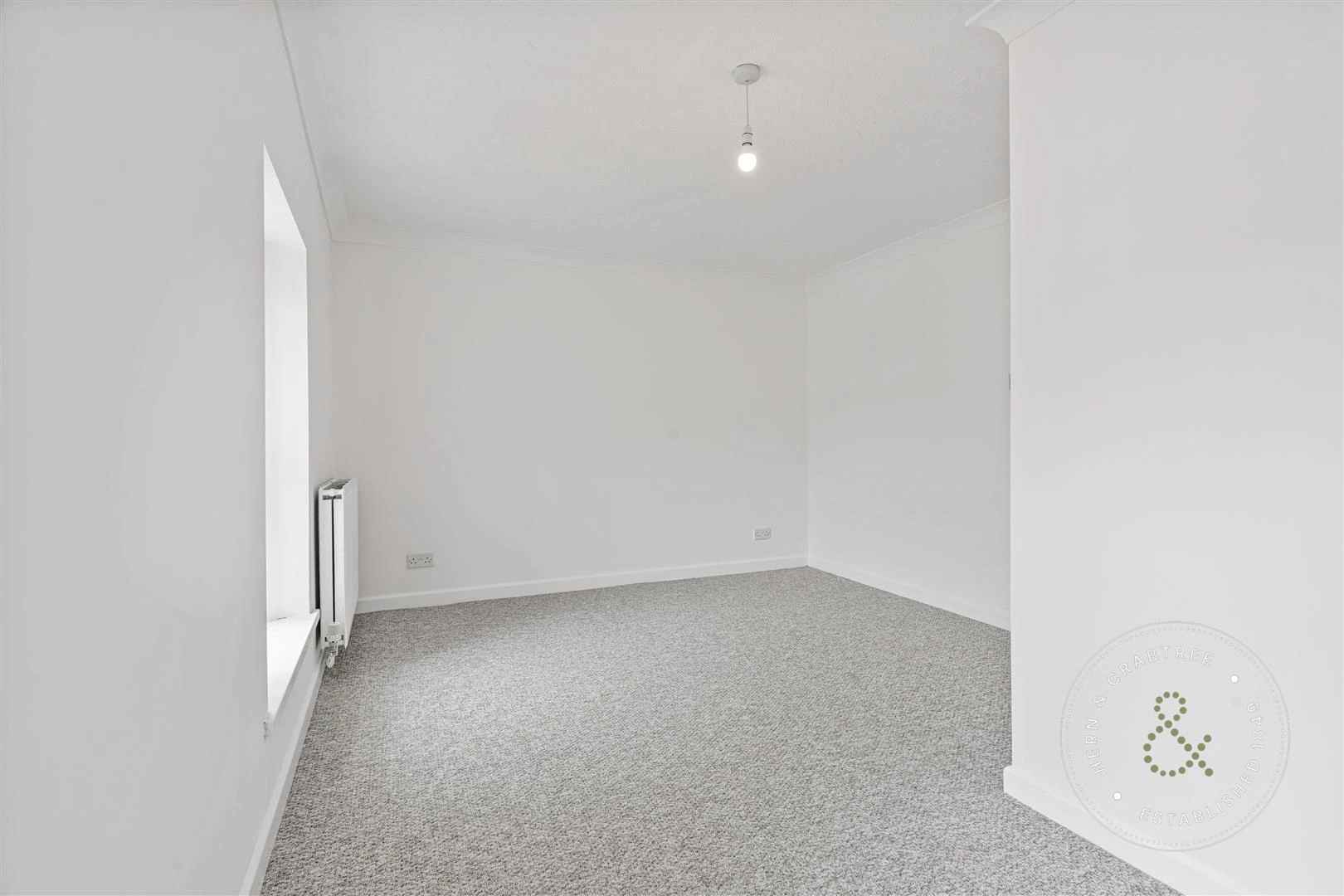 Cardiff Road, Taffs Well (7).jpg