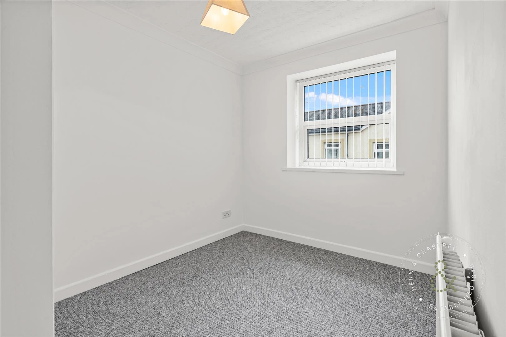 Cardiff Road, Taffs Well (3).jpg