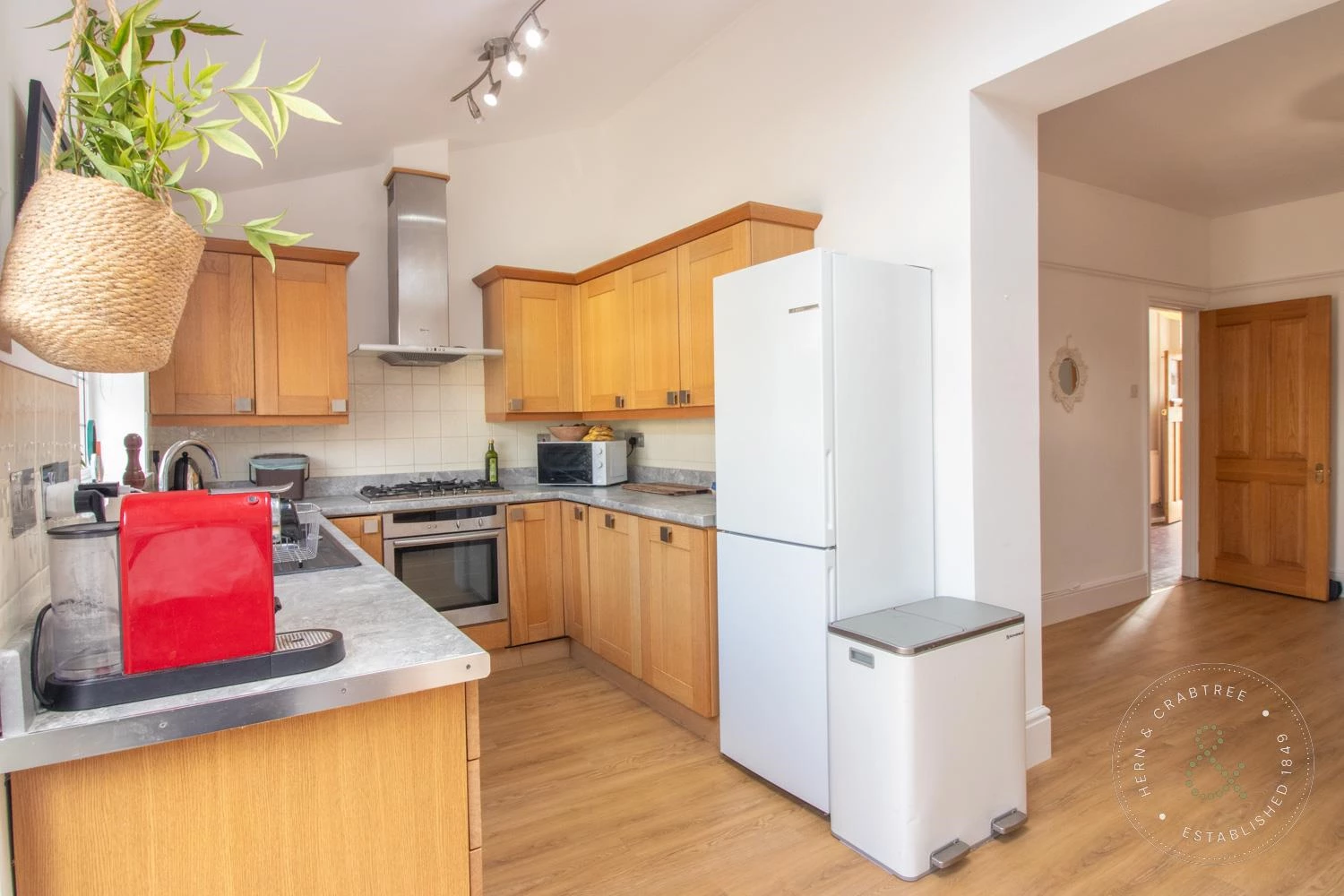 Victoria Avenue-10.jpg