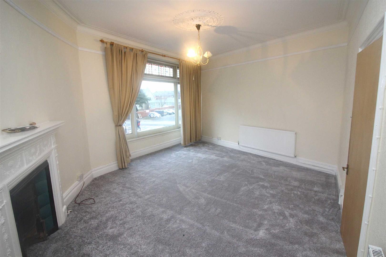 Property photo: Penarth, Cardiff, CF64 3EB