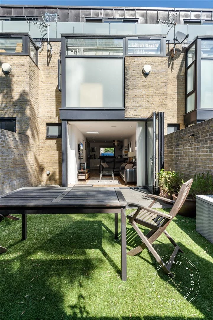 Conway Mews, Hern Crabtree (13).jpg