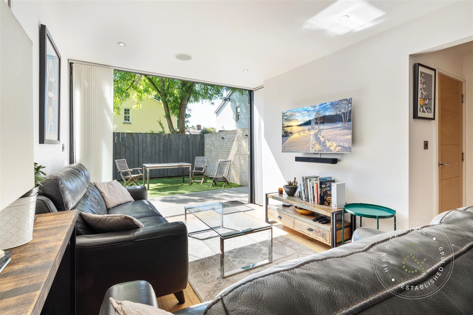 Conway Mews, Hern Crabtree (8).jpg