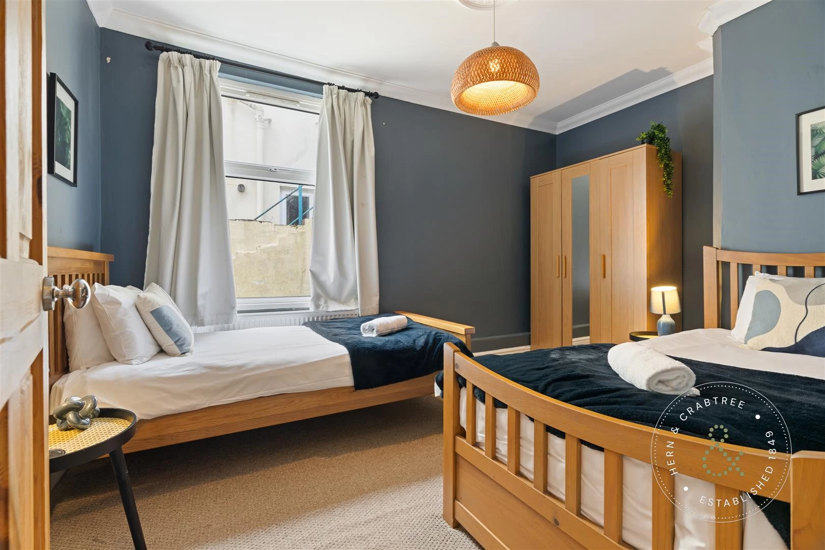 Neville Street, Hern Crabtree (8).jpg