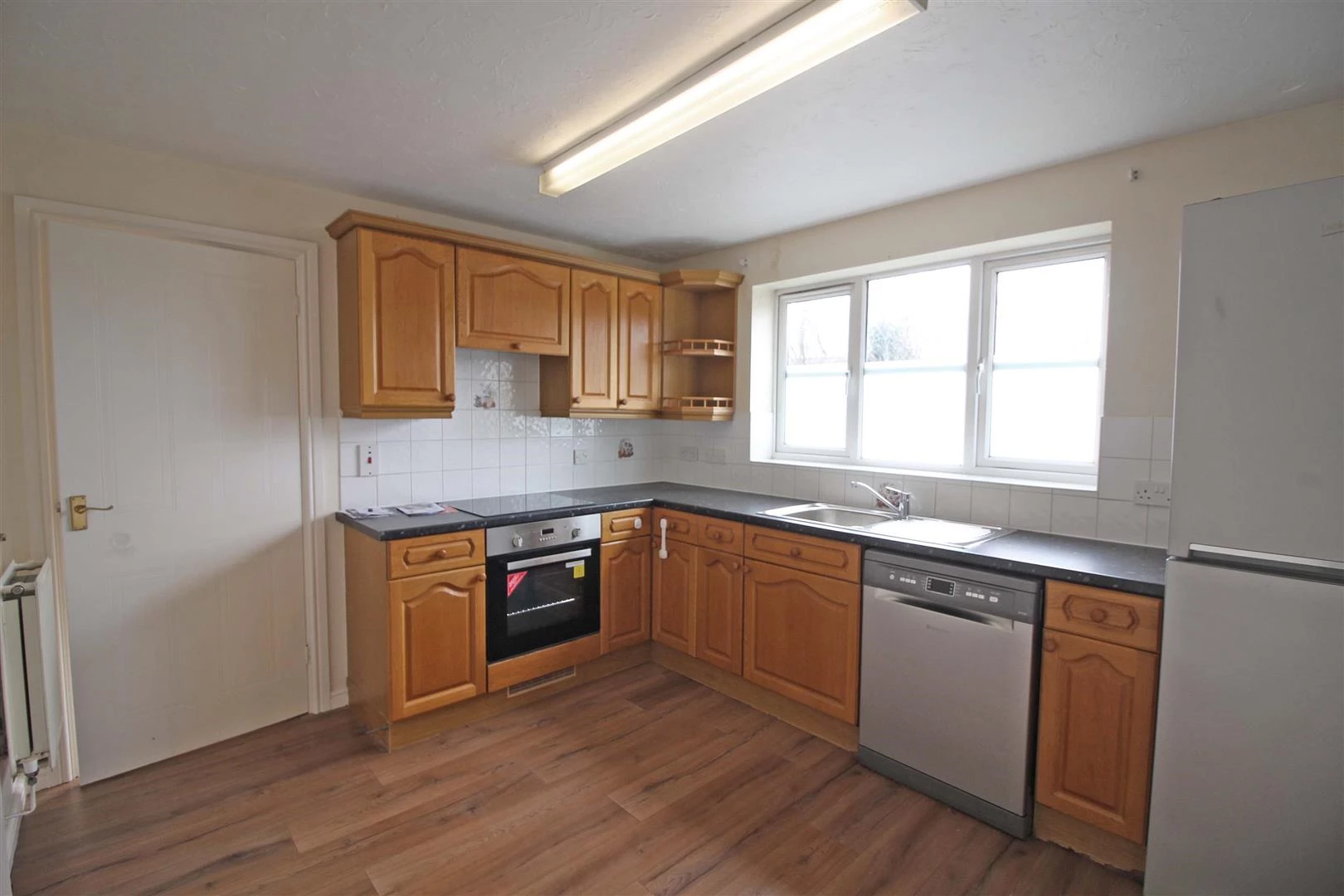 Kitchen Dartington Drive.jpg