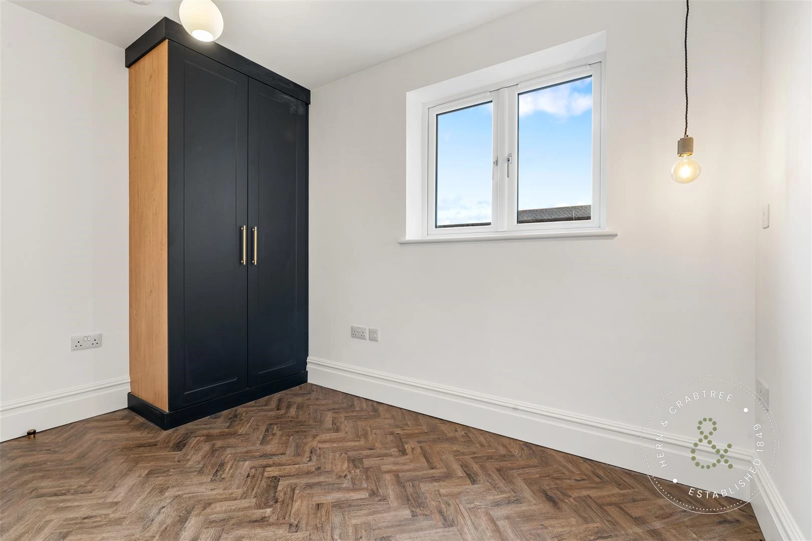 Cathedral Road Aprts, Seven, HernCrabtree (4).jpg