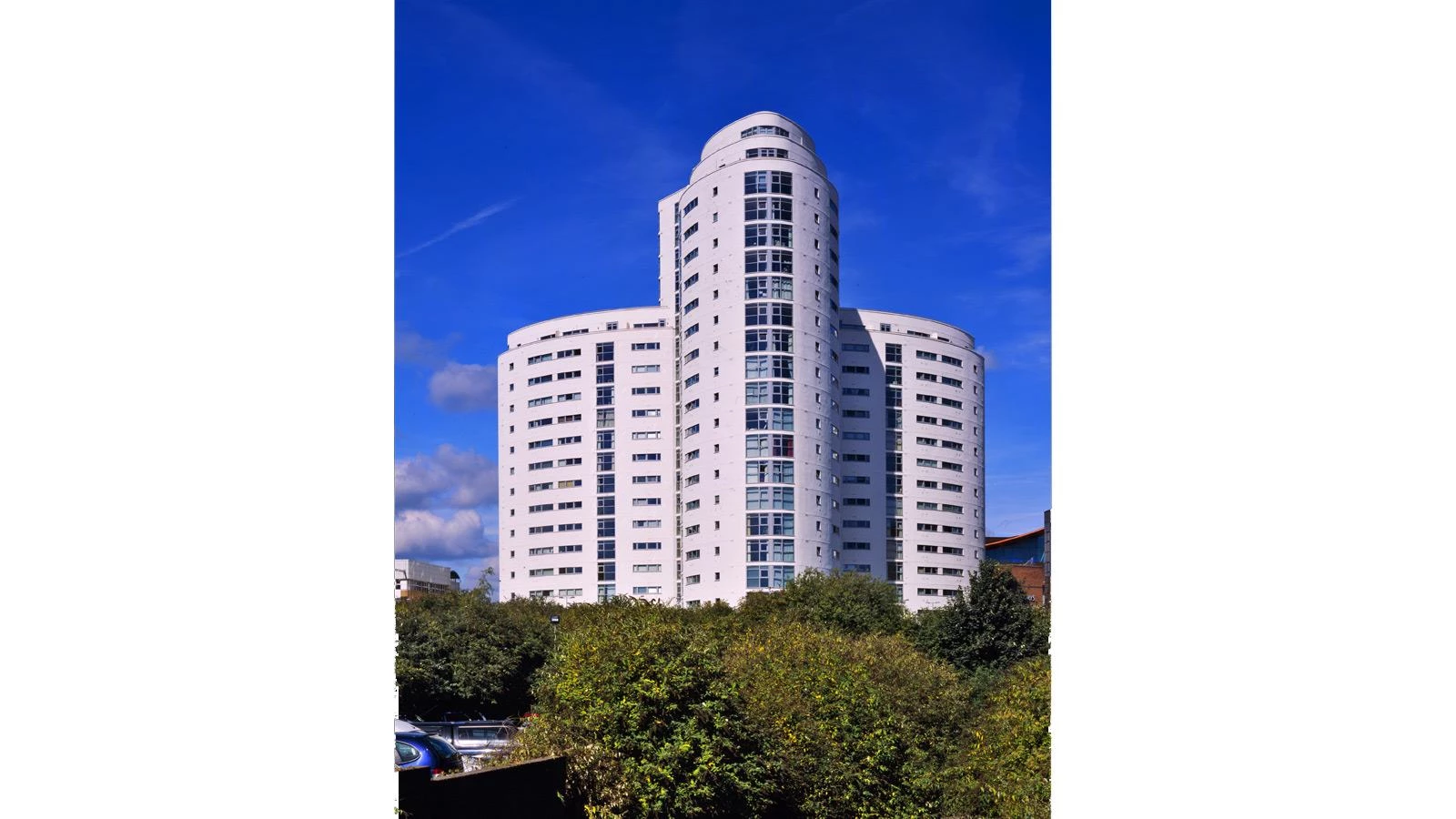 Altolusso-Apartments-Holder-Mathias-Architects-3-.