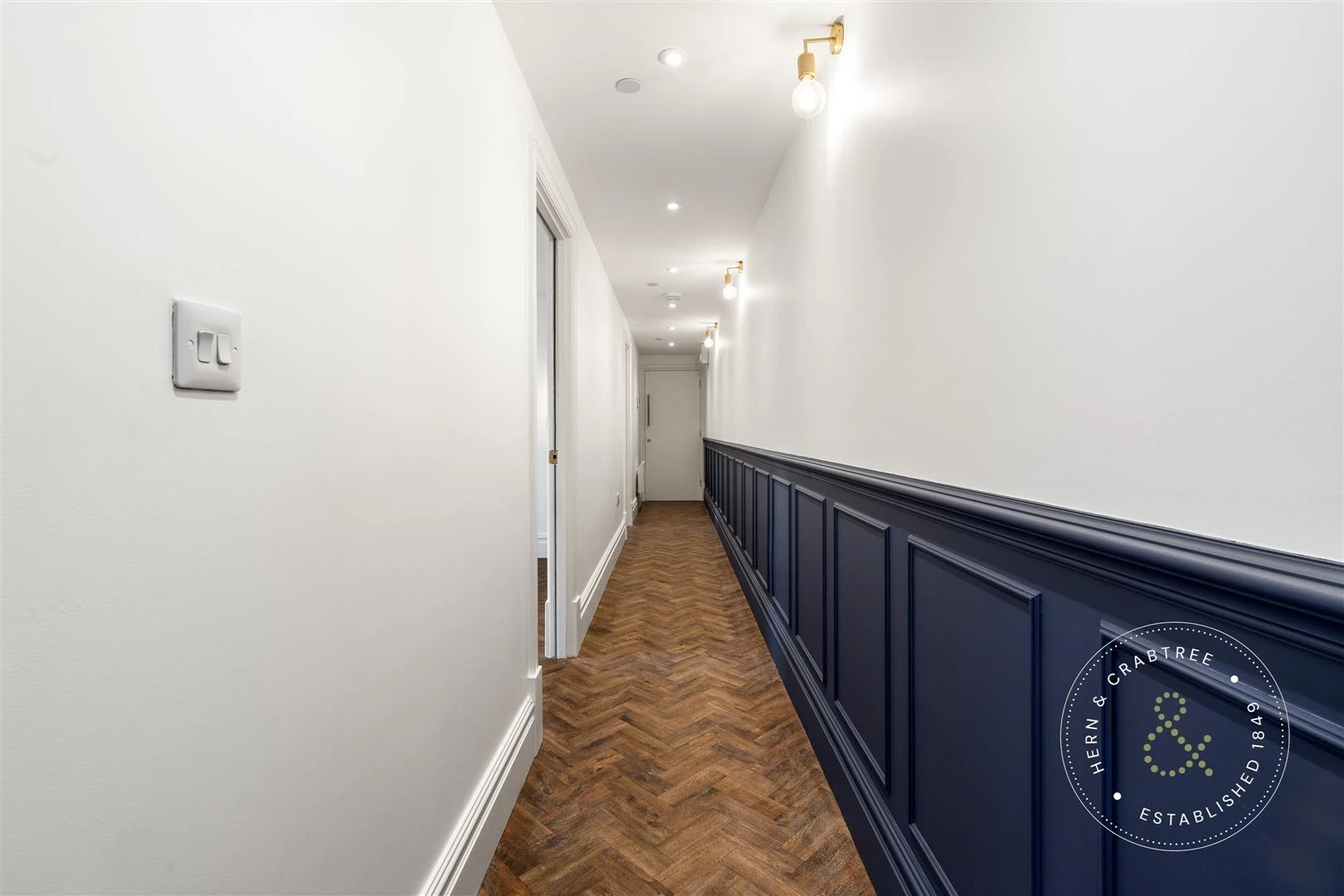 Cathedral Road Aprts, Five, HernCrabtree (6).jpg