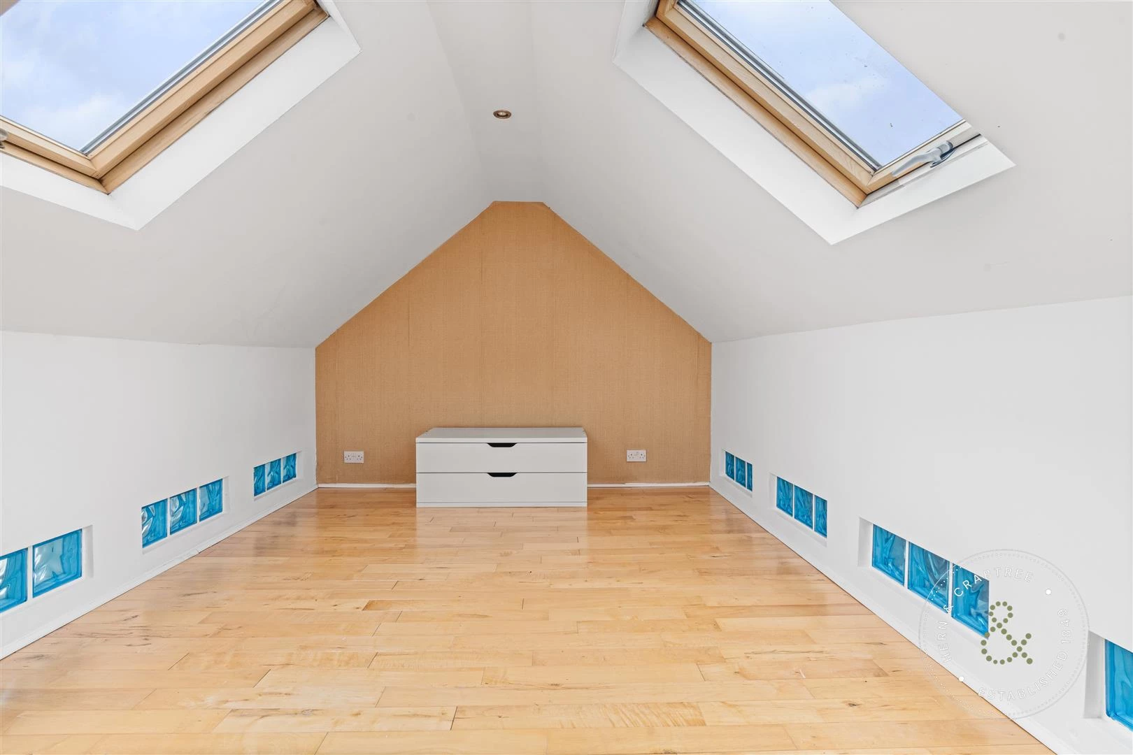 Victoria Park Road East, TFF, HernCrabtree (19).jp