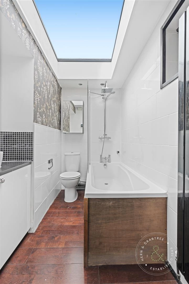 Victoria Park Road East, TFF, HernCrabtree (11).jp