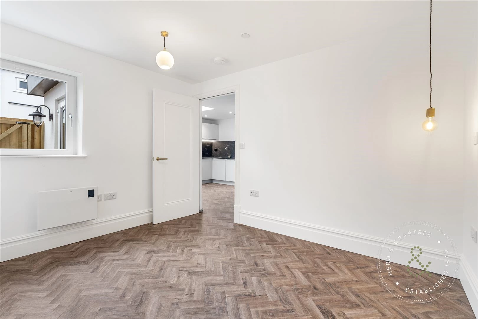 Cathedral Road, Apt 3, HernCrabtree (12).jpg