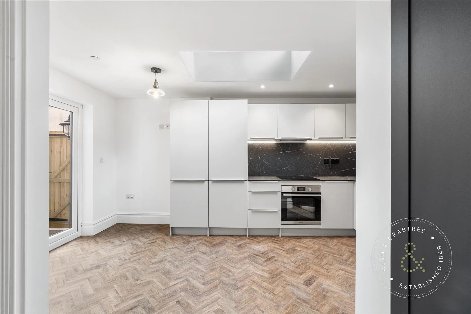 Cathedral Road, Apt 3, HernCrabtree (2).jpg