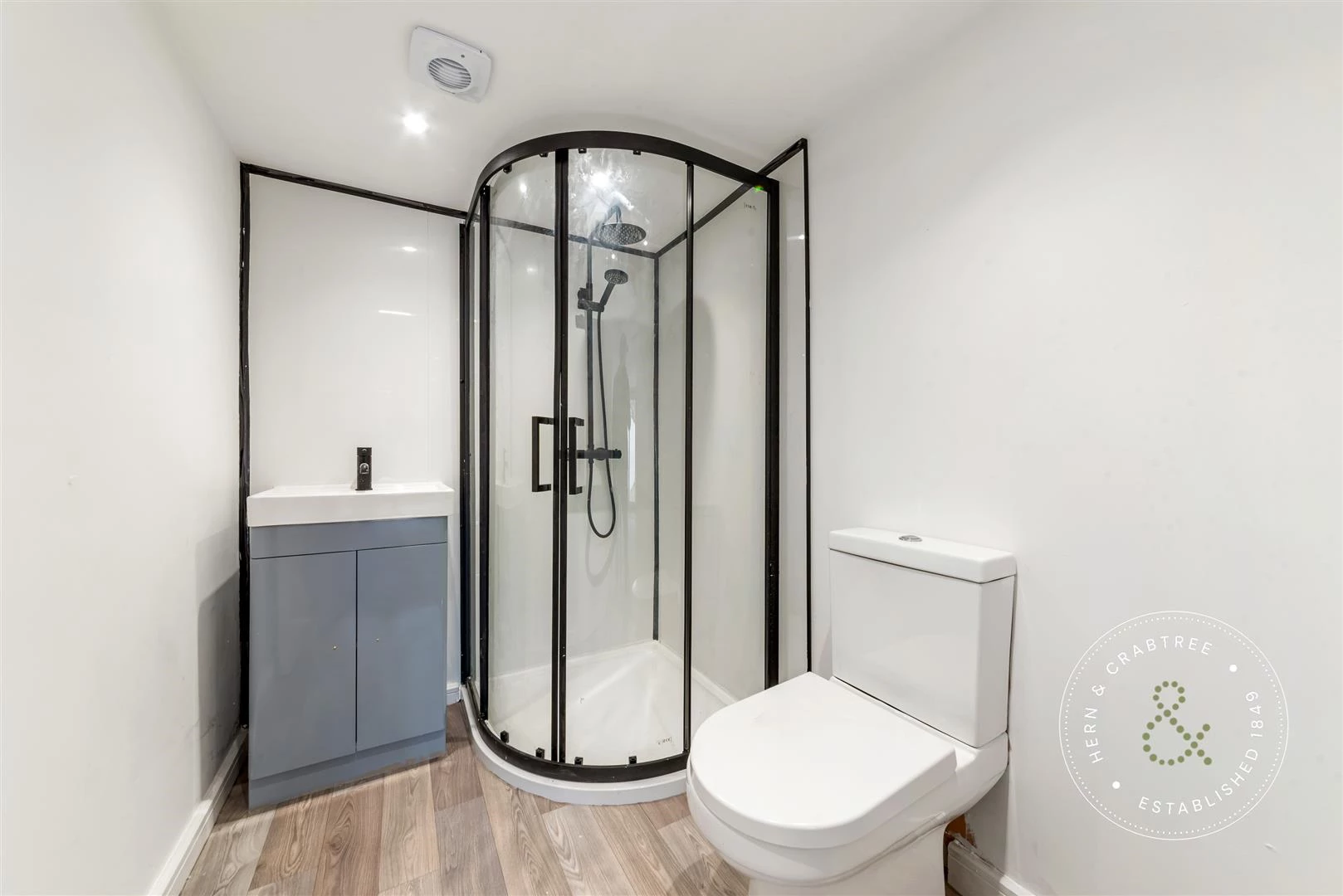 Ensuite
