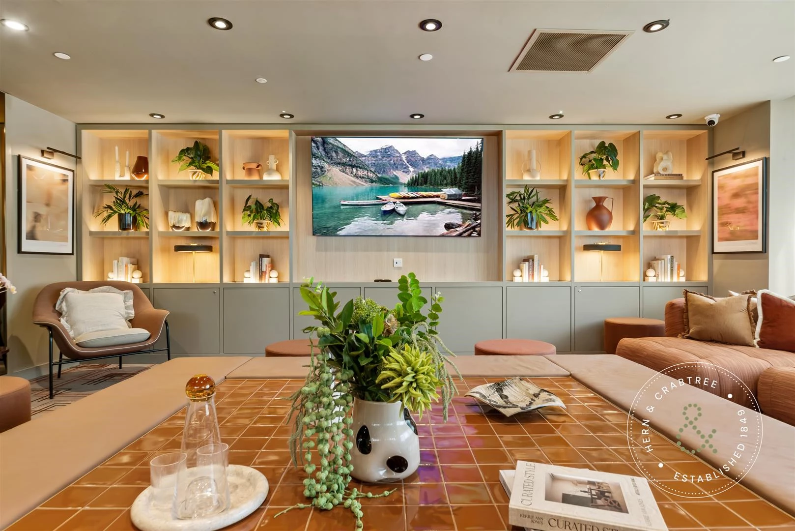 Communal Lounge Area
