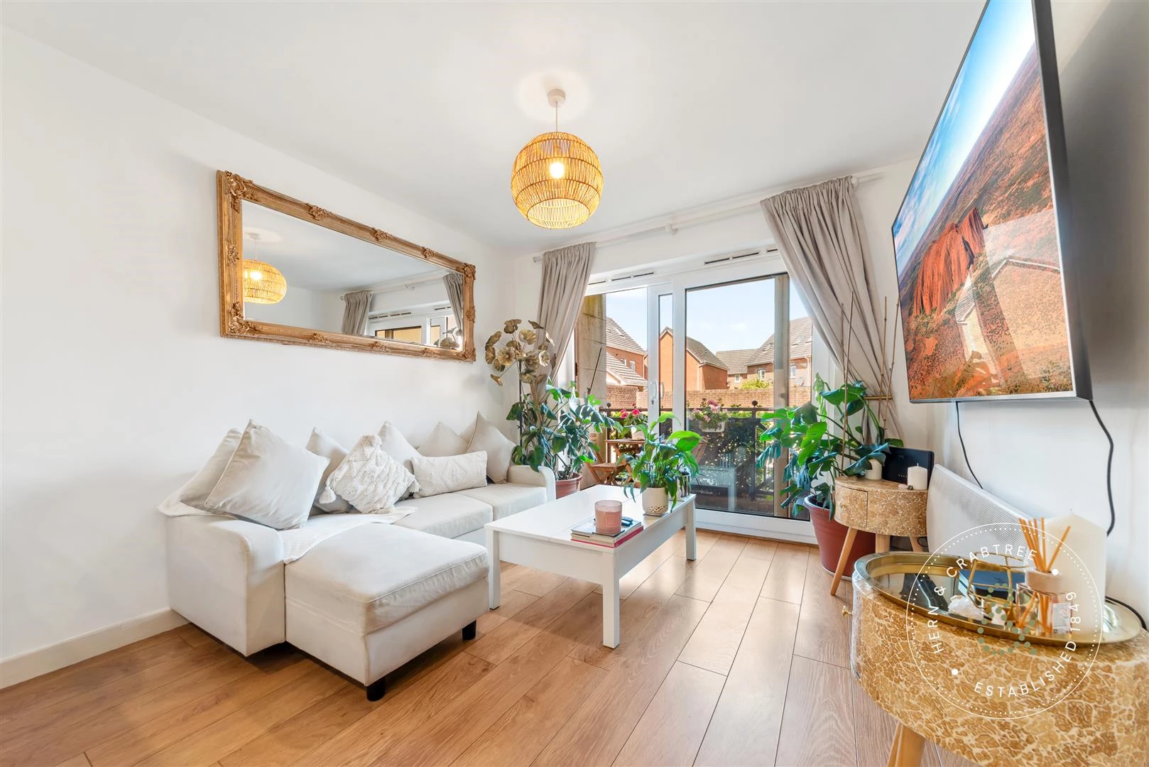 Lounge/Kitchen