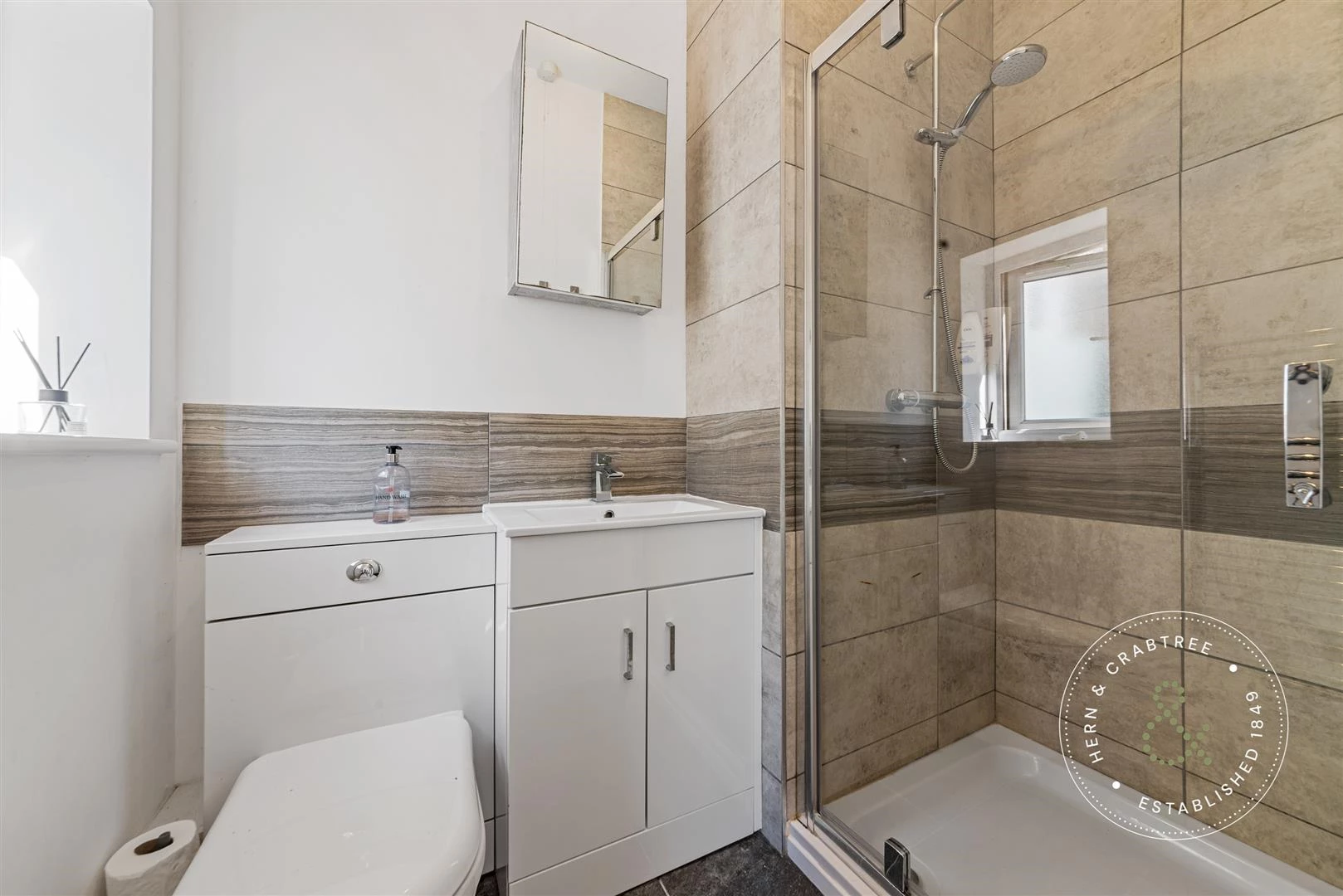 Ensuite