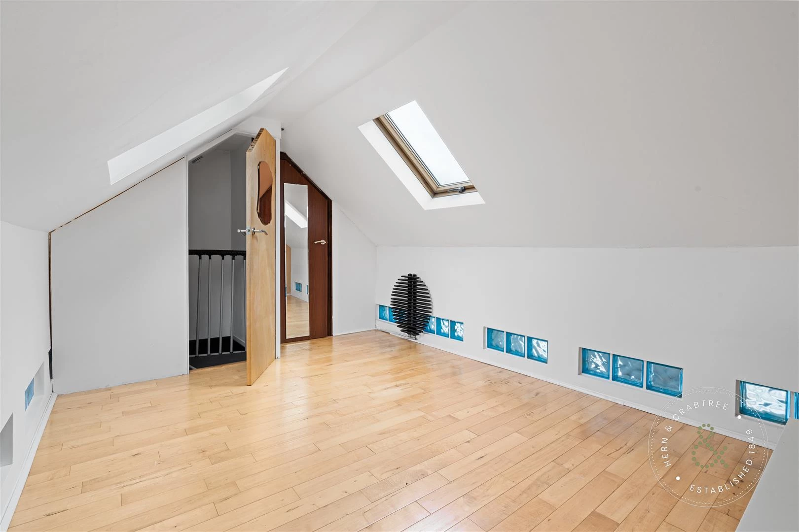 Victoria Park Road East, TFF, HernCrabtree (20).jp